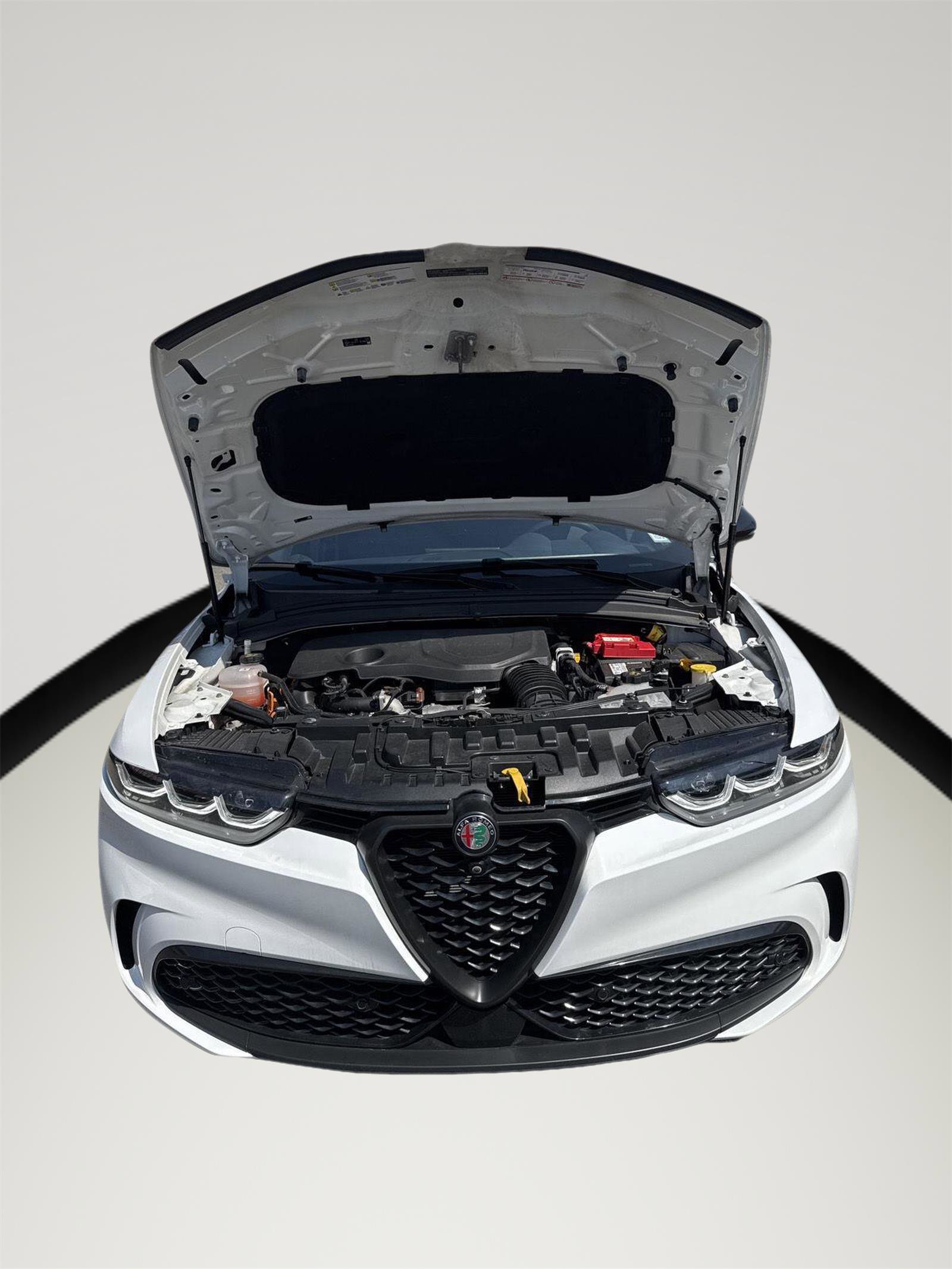 Used 2024 Alfa Romeo Tonale Veloce image 23