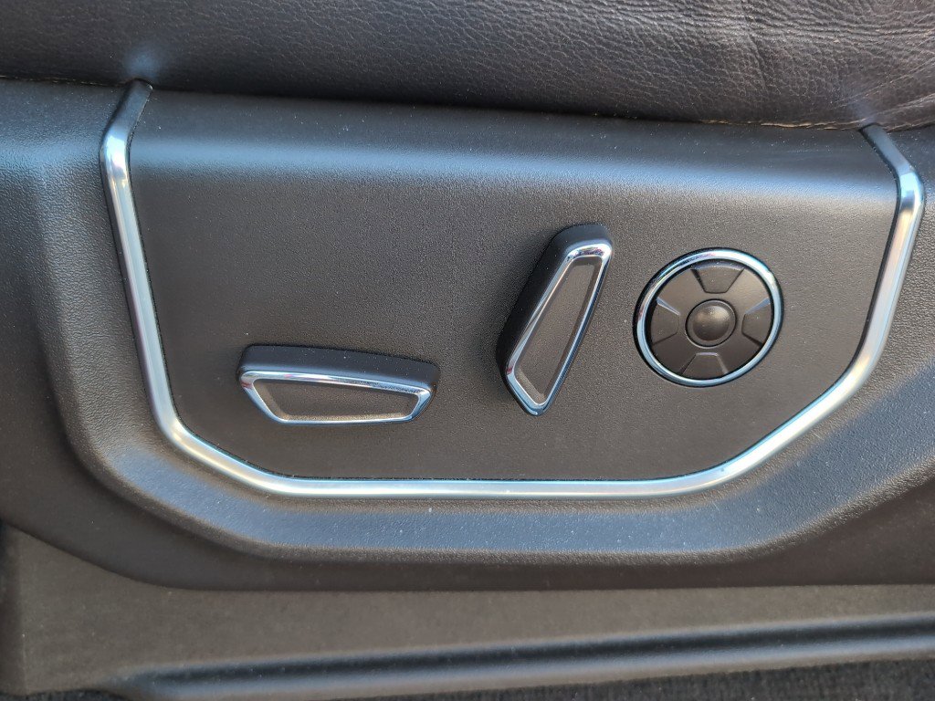 Used 2019 Ford F150 Limited image 11