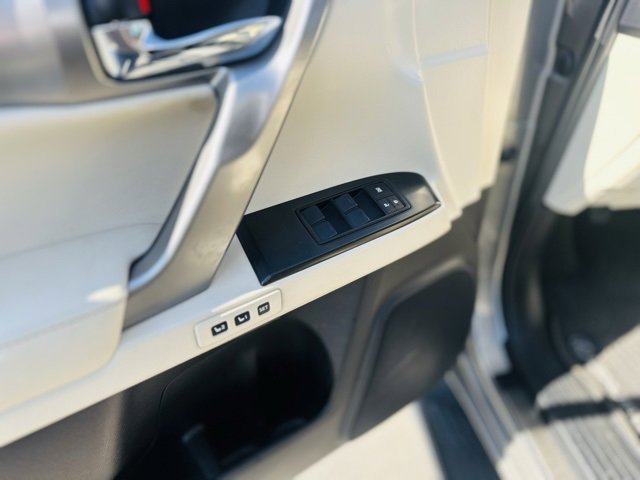 Used 2023 Lexus GX 460 Premium image 29