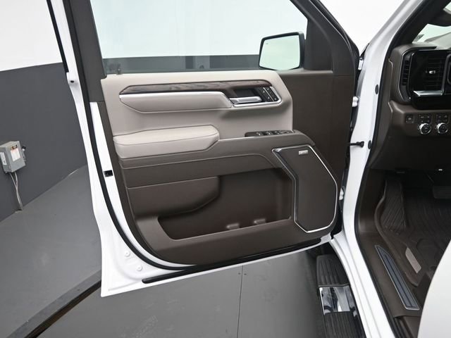 New 2026 GMC Sierra 1500 SLT w/ SLT Premium Plus Package image 12