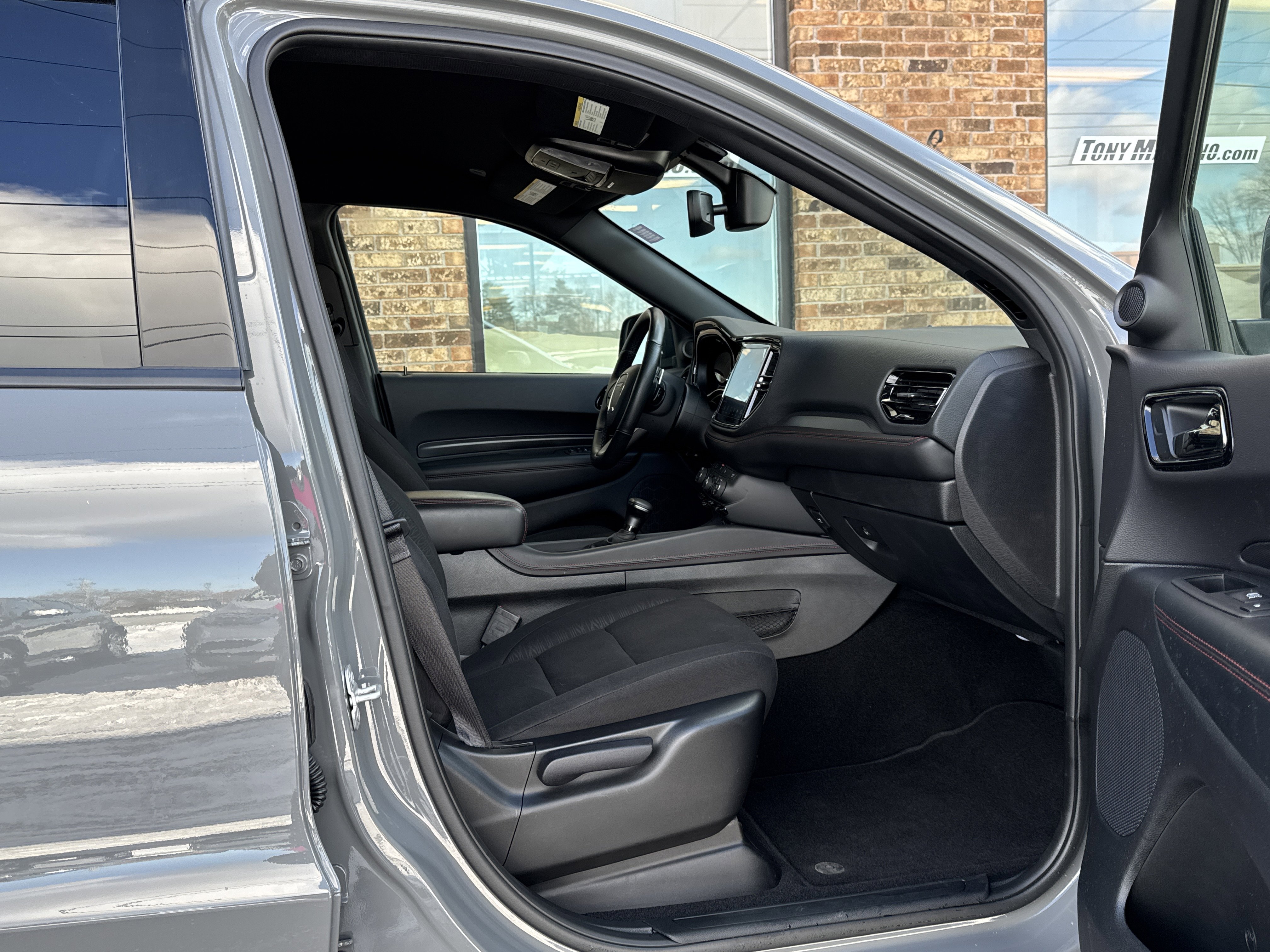 Used 2025 Dodge Durango GT w/ Blacktop Package image 15