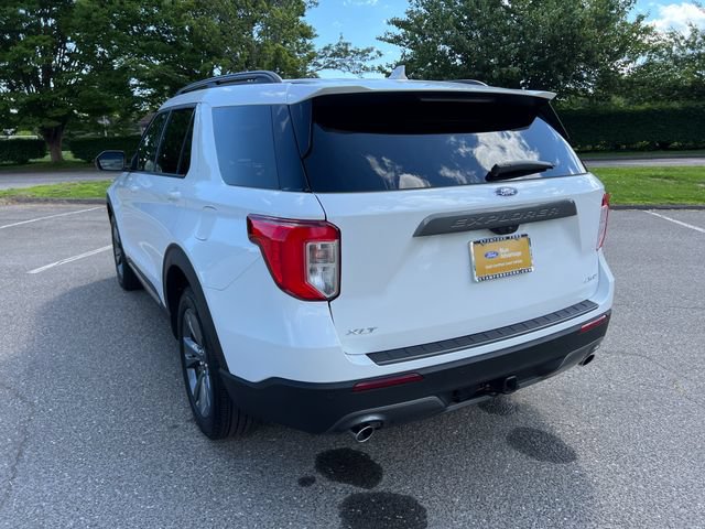 Certified 2024 Ford Explorer XLT w/ Equipment Group 202A AWD/4WD image 8