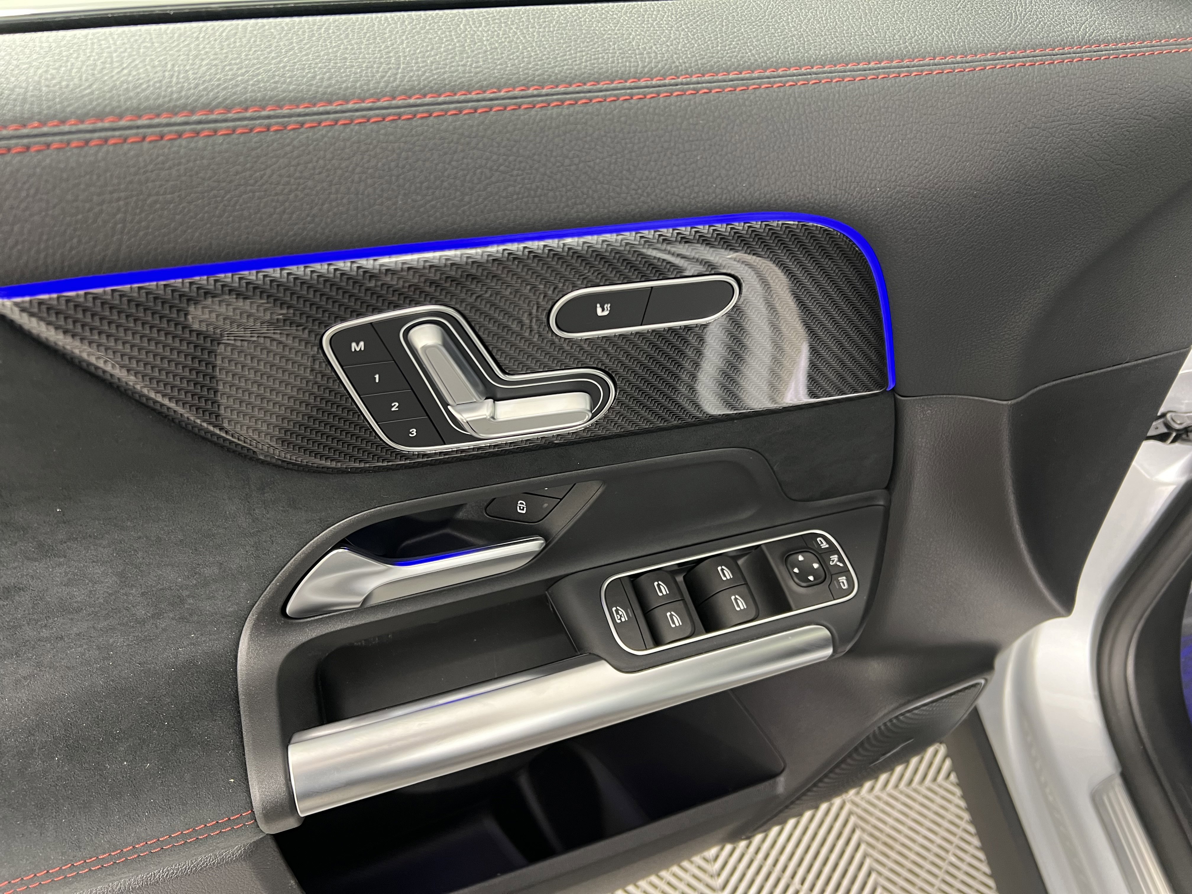 New 2026 Mercedes-Benz GLA 35 AMG 4MATIC image 19