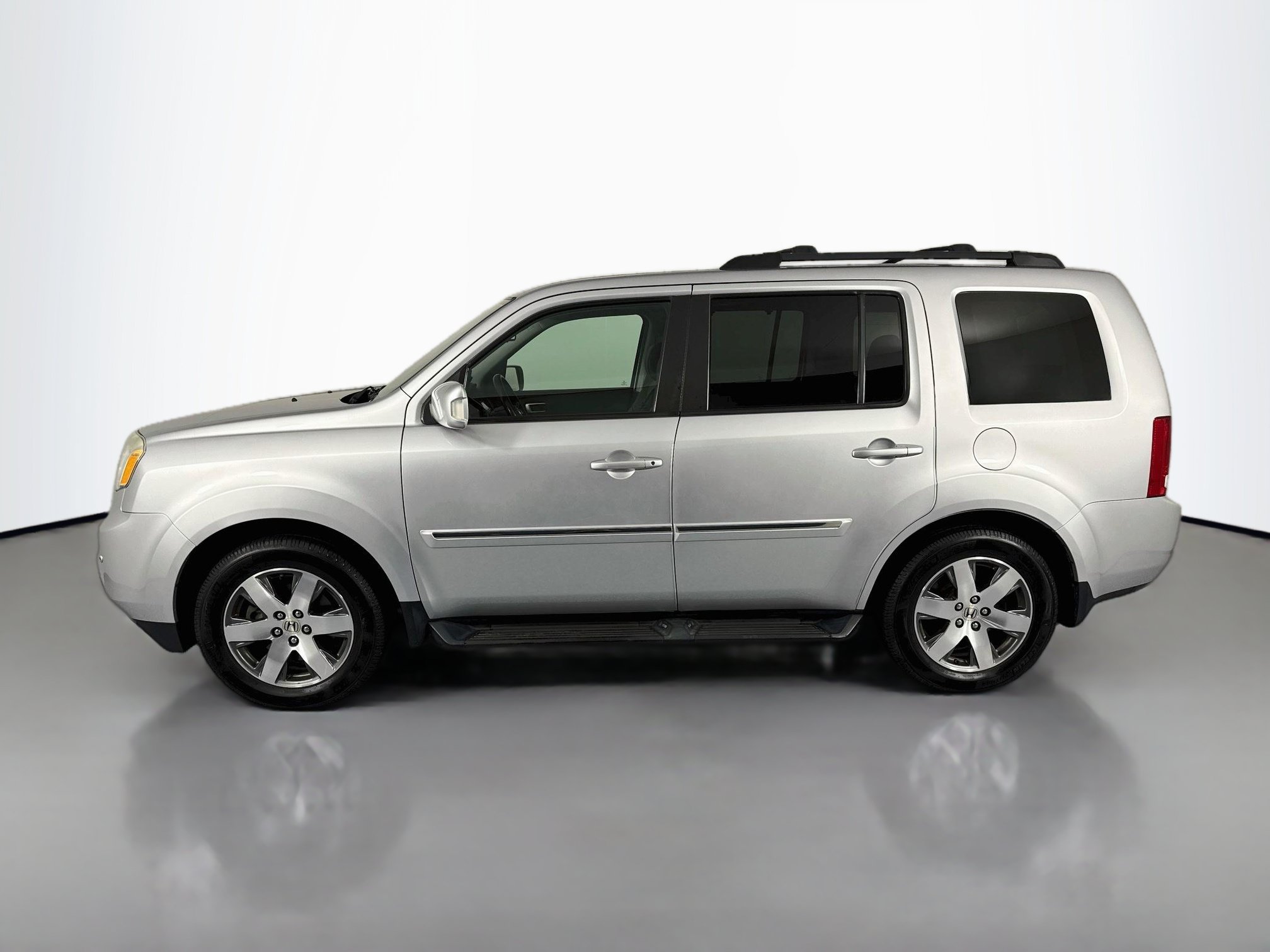 Used 2015 Honda Pilot Touring image 8