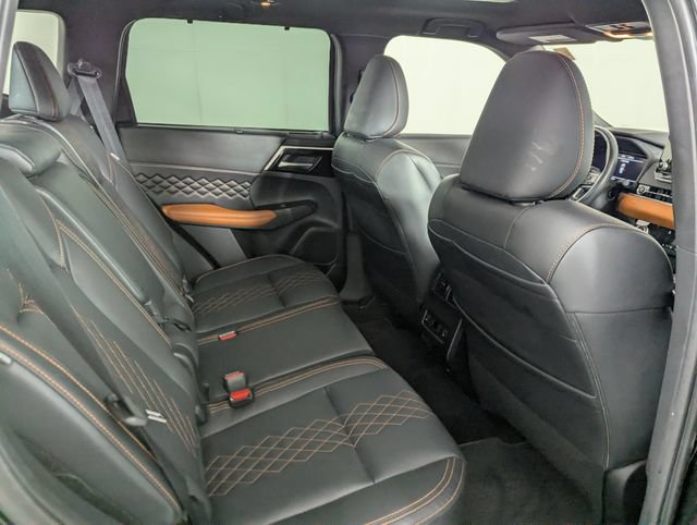 Used 2022 Mitsubishi Outlander SEL AWD/4WD image 21
