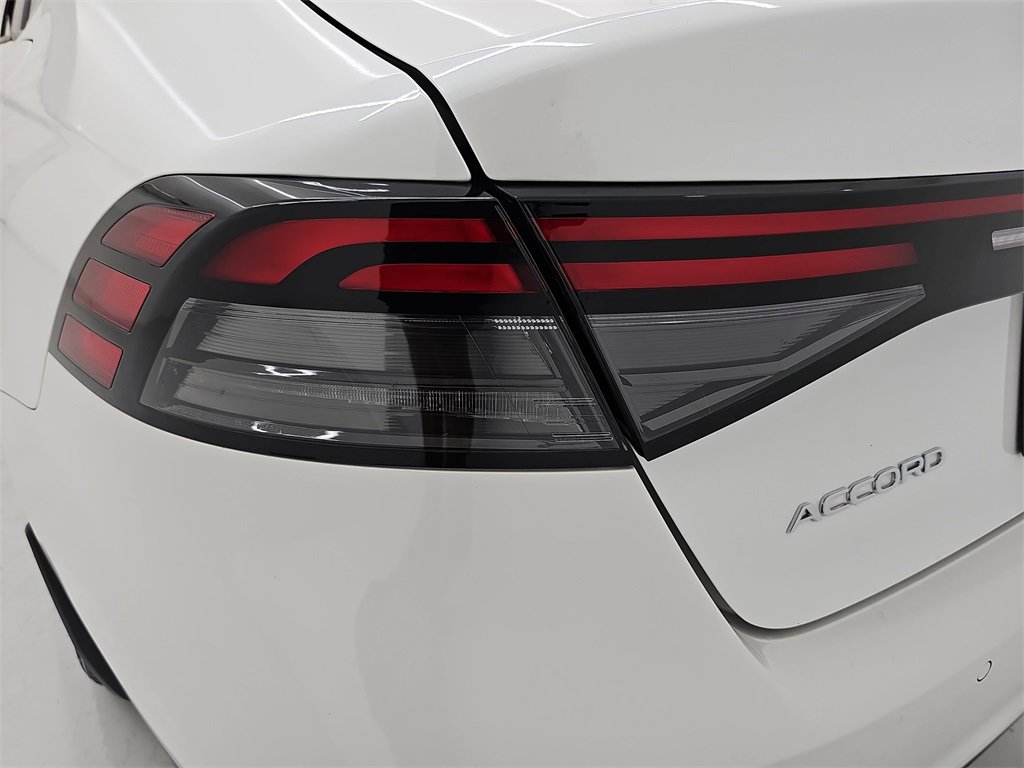 Certified 2023 Honda Accord EX-L image 39
