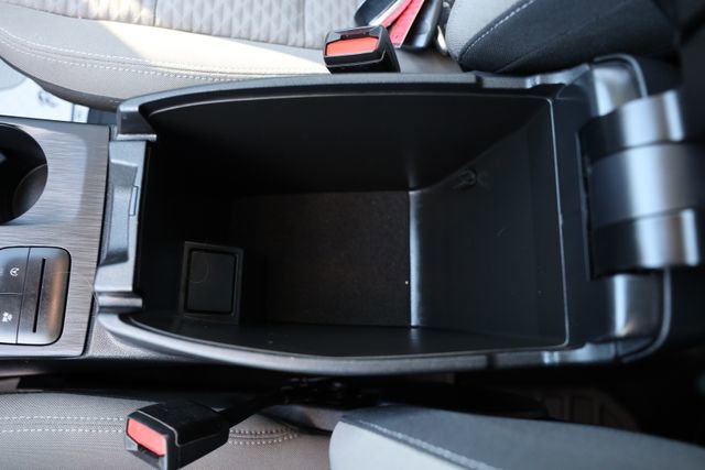 Used 2021 Ford Escape SE w/ Convenience Package image 30