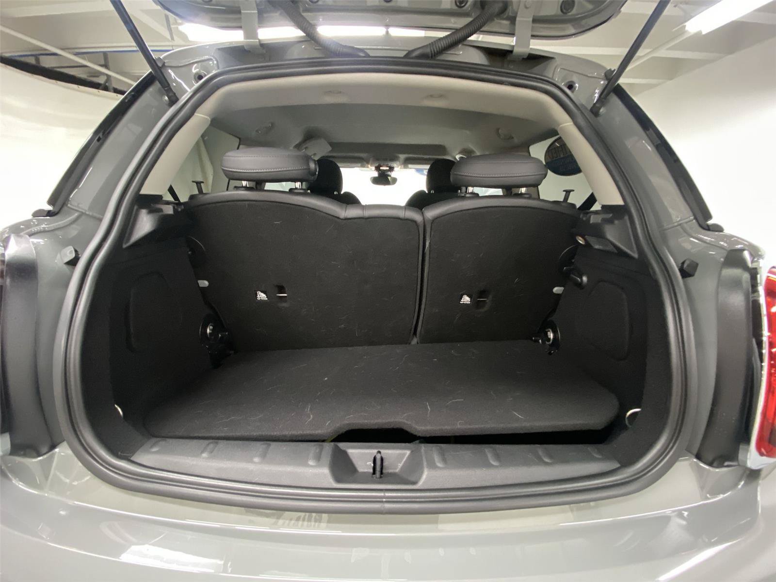 Used 2023 MINI Cooper SE FWD image 24