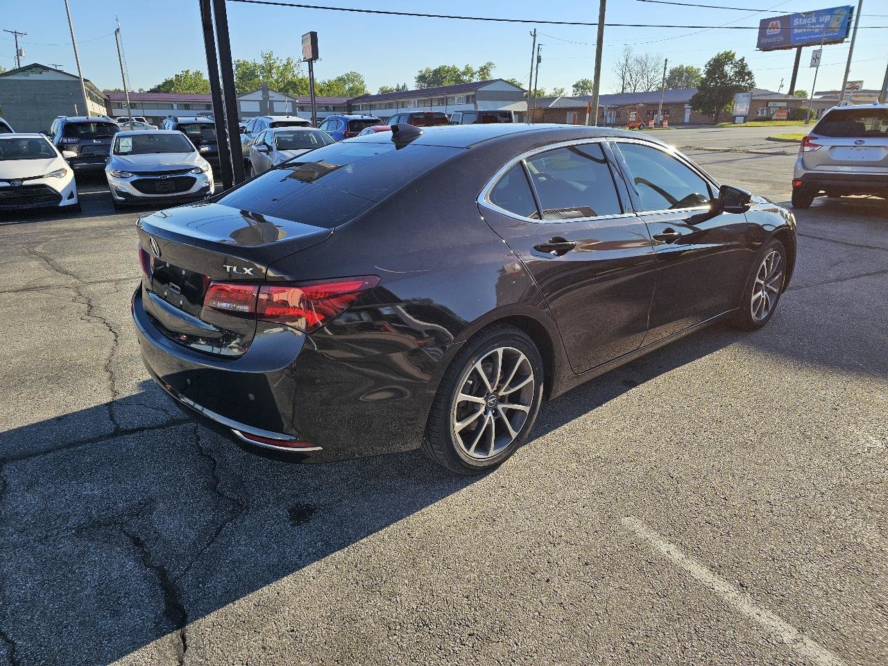 Used 2016 Acura TLX w/ Technology Package FWD image 6