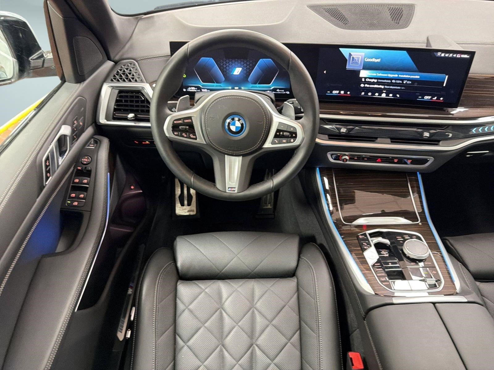 Certified 2024 BMW X5 xDrive50e w/ M Sport Package image 27