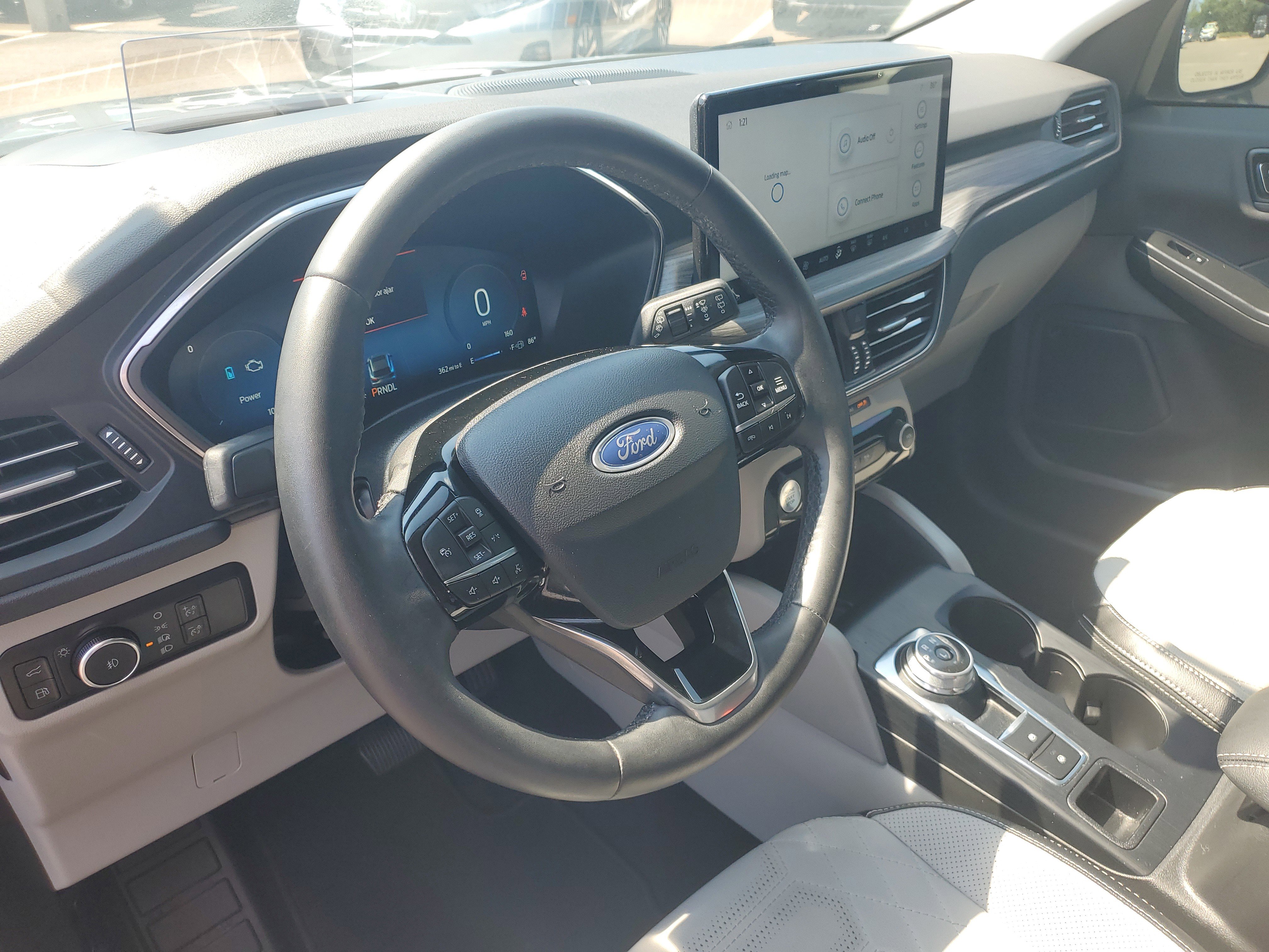 Used 2023 Ford Escape Platinum w/ Premium Technology Package image 27