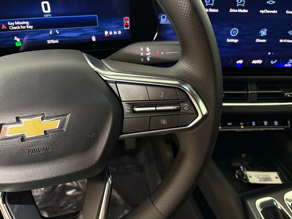 Used 2026 Chevrolet Equinox EV LT image 26