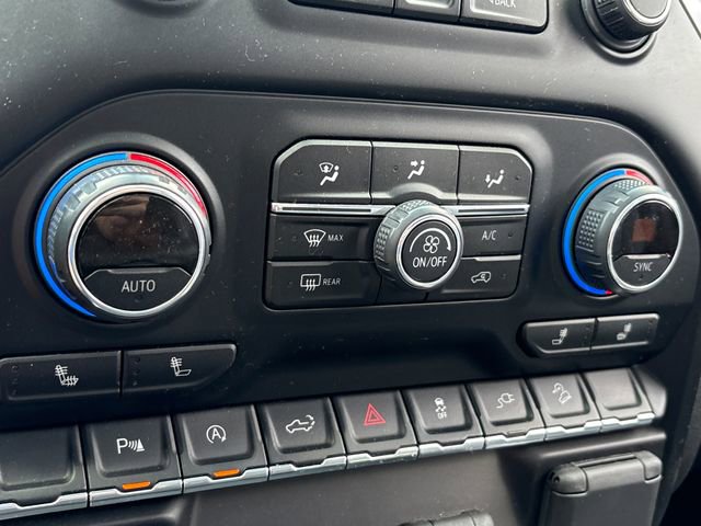 Used 2020 Chevrolet Silverado 1500 LT Trail Boss AWD/4WD image 20