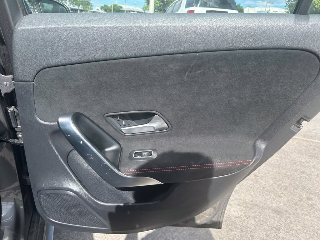 Used 2022 Mercedes-Benz A 220 4MATIC image 28
