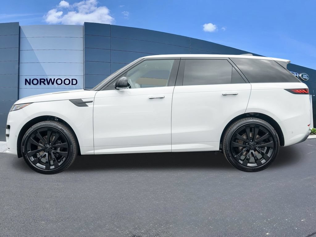 New 2026 Land Rover Range Rover Sport Dynamic SE AWD/4WD image 7