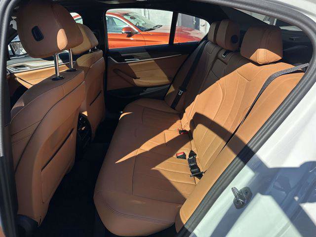 Used 2023 BMW 530i xDrive w/ Convenience Package image 19