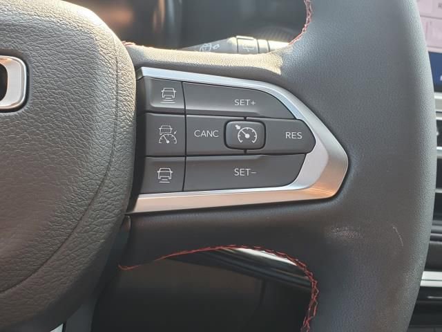 New 2025 Jeep Compass Trailhawk w/ Trailhawk Elite Group image 14