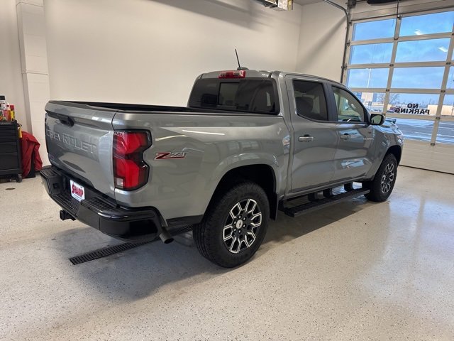 Used 2024 Chevrolet Colorado Z71 image 7