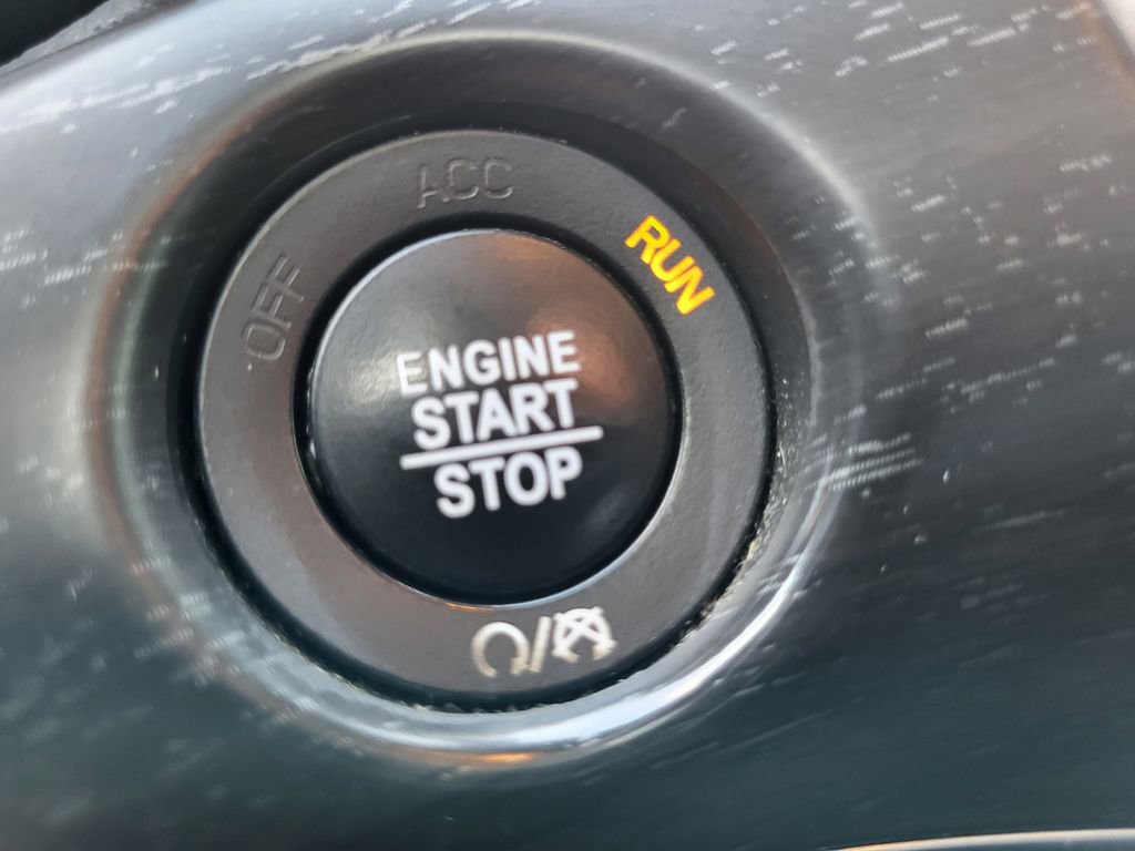 Used 2017 Jeep Grand Cherokee Limited w/ Trailer Tow Group IV image 22