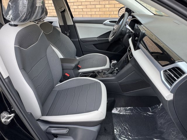 New 2026 Volkswagen Taos SE AWD/4WD image 15