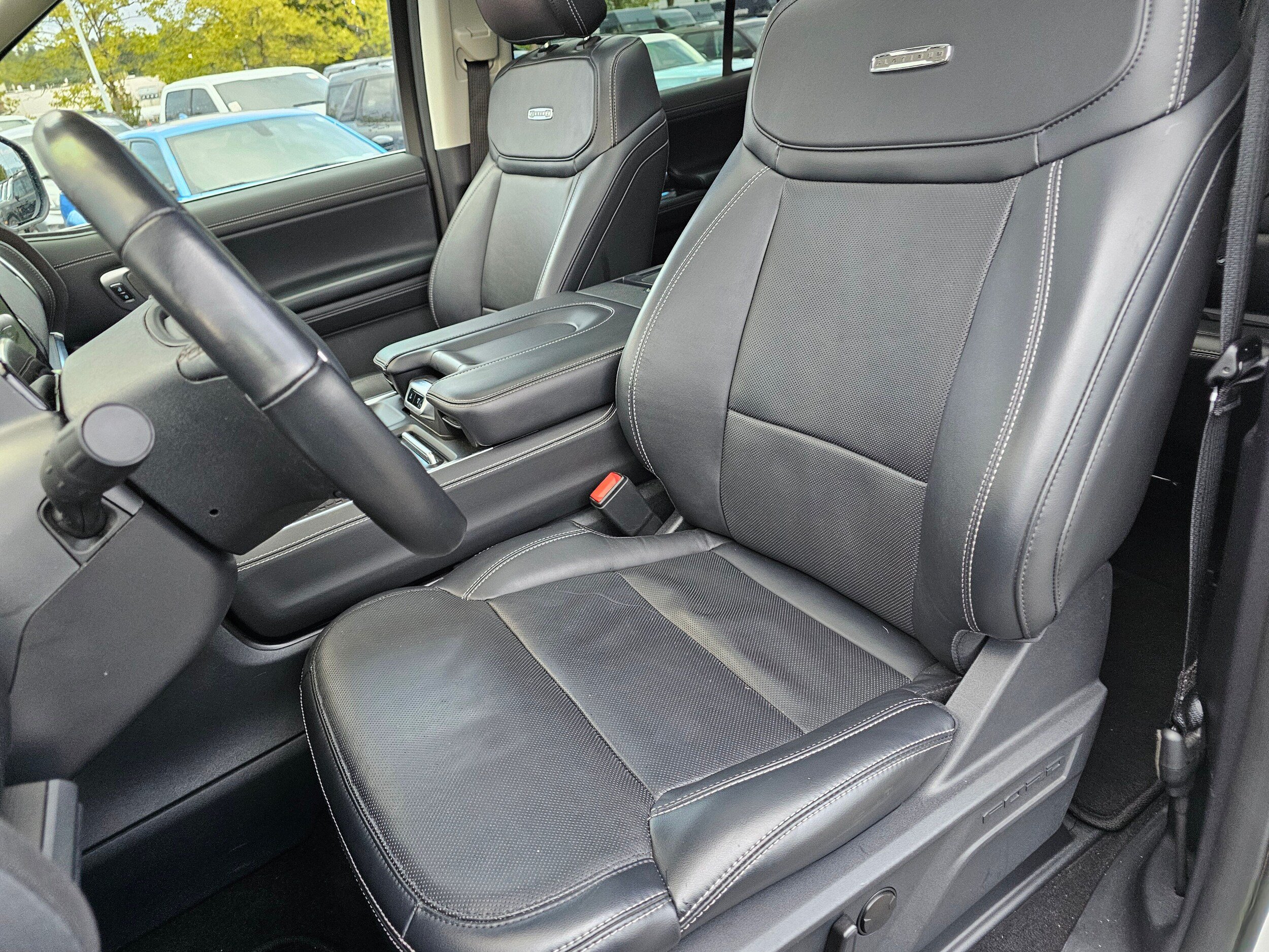 Certified 2025 Ford Expedition Max Platinum AWD/4WD image 23