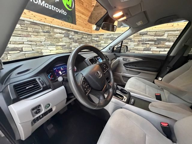 Used 2019 Honda Pilot EX image 12