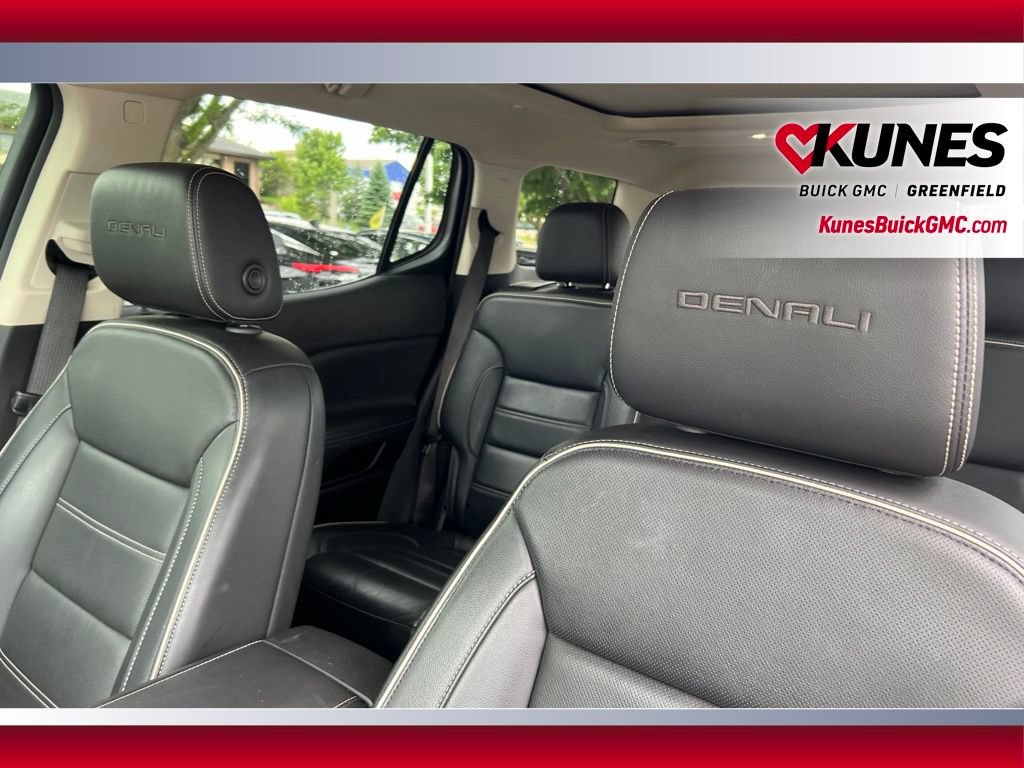 Used 2022 GMC Acadia Denali w/ Black Diamond Edition AWD/4WD image 17