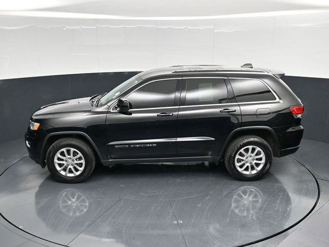 Certified 2022 Jeep Grand Cherokee Laredo E AWD/4WD image 45