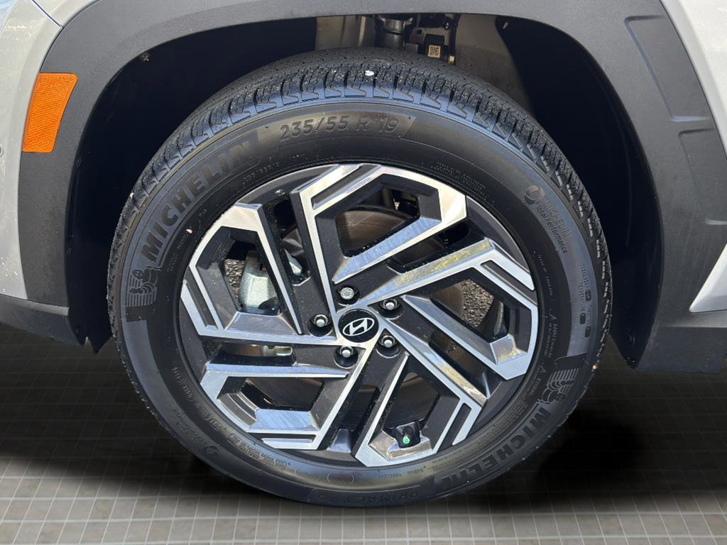 Certified 2025 Hyundai Tucson Limited image 46