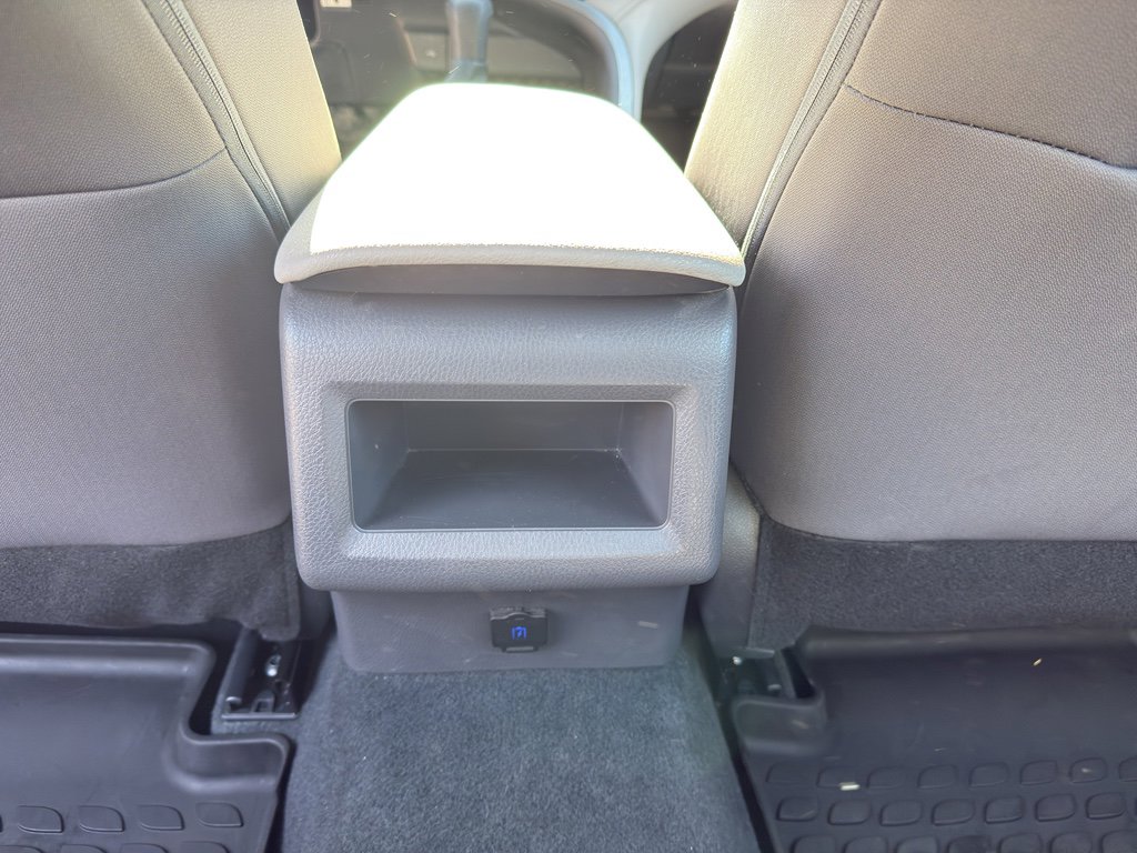 Used 2022 Toyota Camry LE image 25