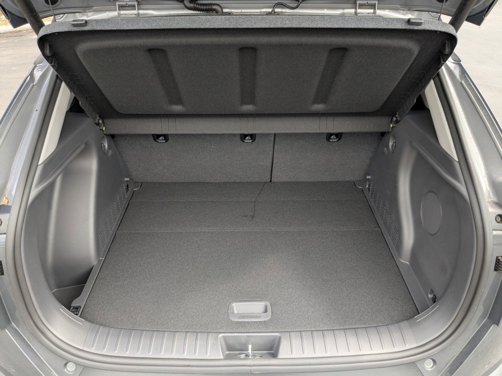 New 2024 Hyundai Kona Limited image 13