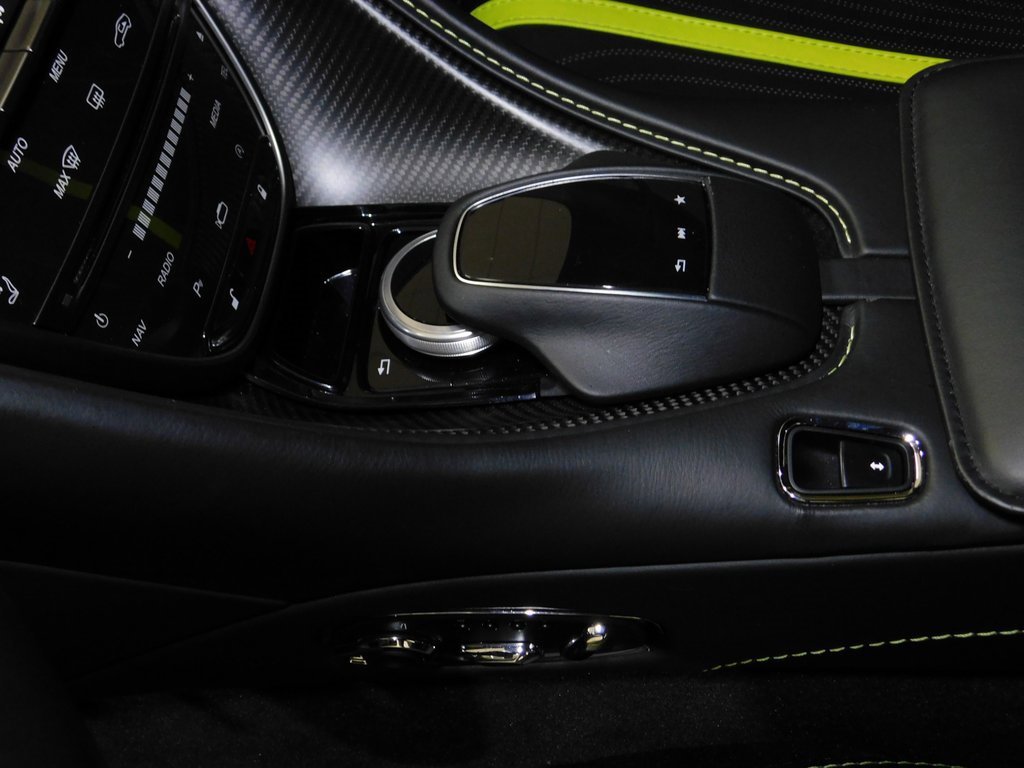 Used 2020 Aston Martin DB11 AMR image 49