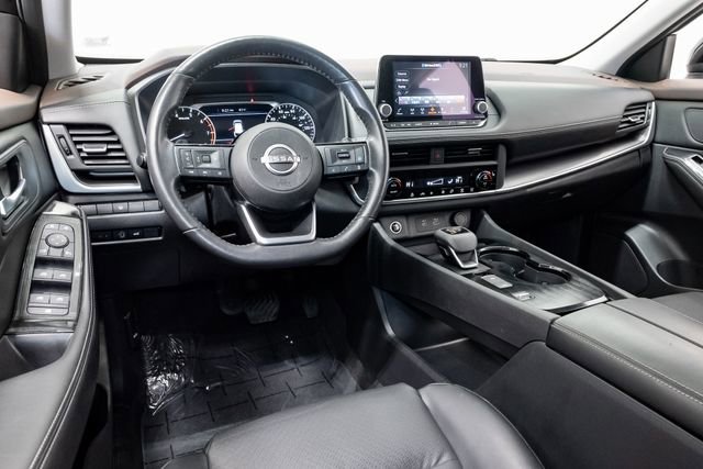 Used 2023 Nissan Rogue SV w/ SV Premium B Package image 7