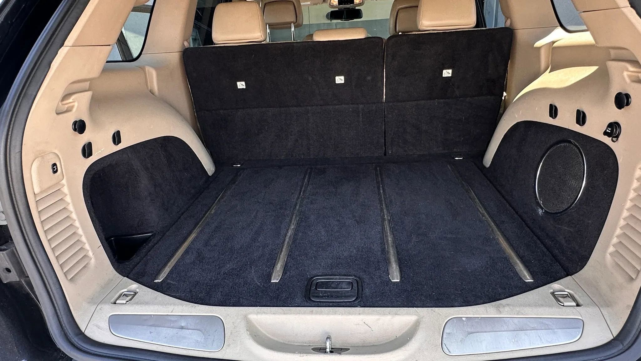 Used 2014 Jeep Grand Cherokee Limited image 22