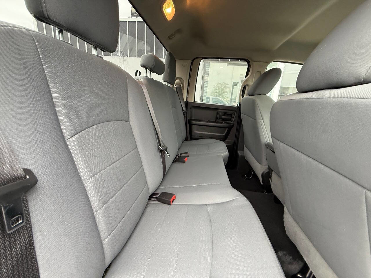 Used 2019 RAM 1500 Express AWD/4WD image 14