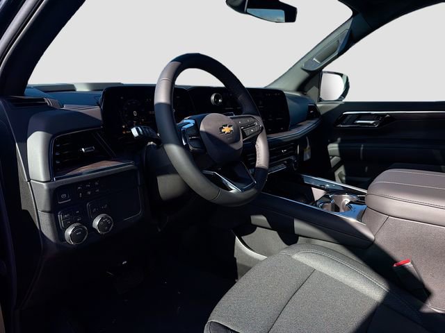 New 2026 Chevrolet Suburban LS image 9