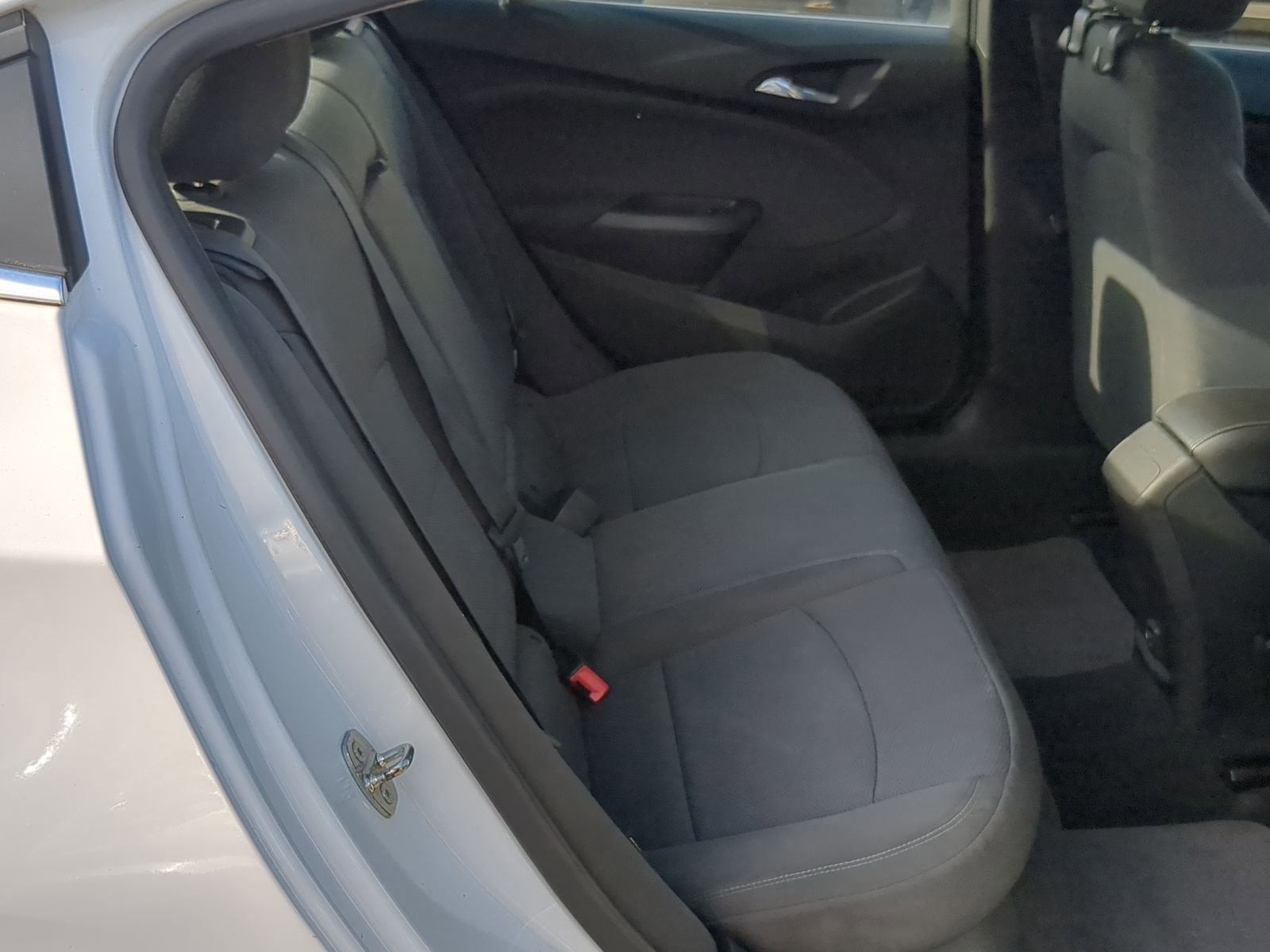 Used 2019 Chevrolet Cruze LT image 21