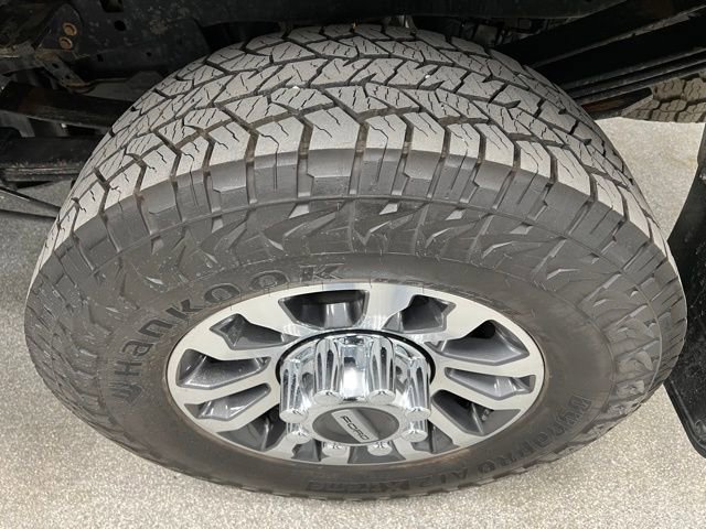 Used 2022 Ford F350 Lariat w/ Lariat Ultimate Package image 12