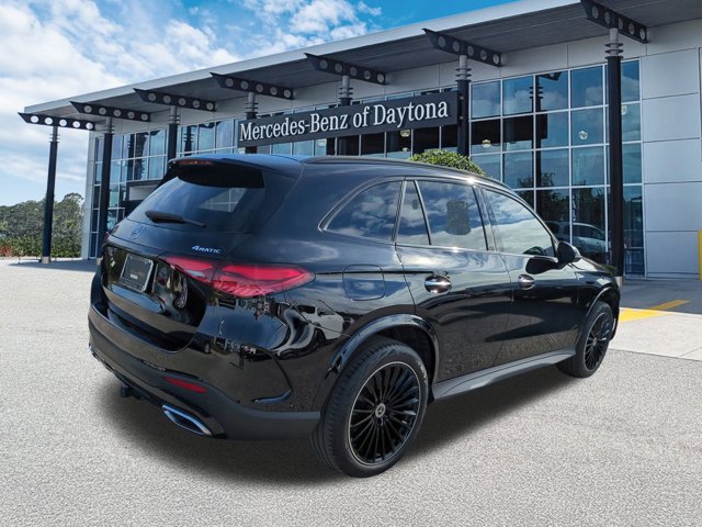 Certified 2023 Mercedes-Benz GLC 300 GLC 300 w/ AMG Line image 4