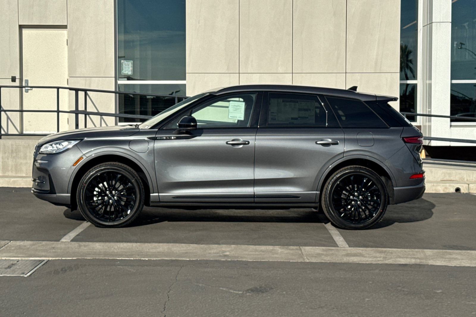 New 2026 Lincoln Corsair Grand Touring image 6