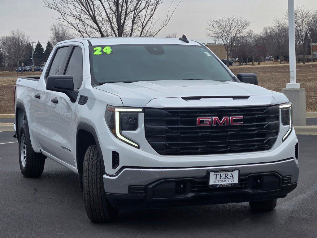 Used 2024 GMC Sierra 1500 Pro w/ Pro Value Package AWD/4WD image 4