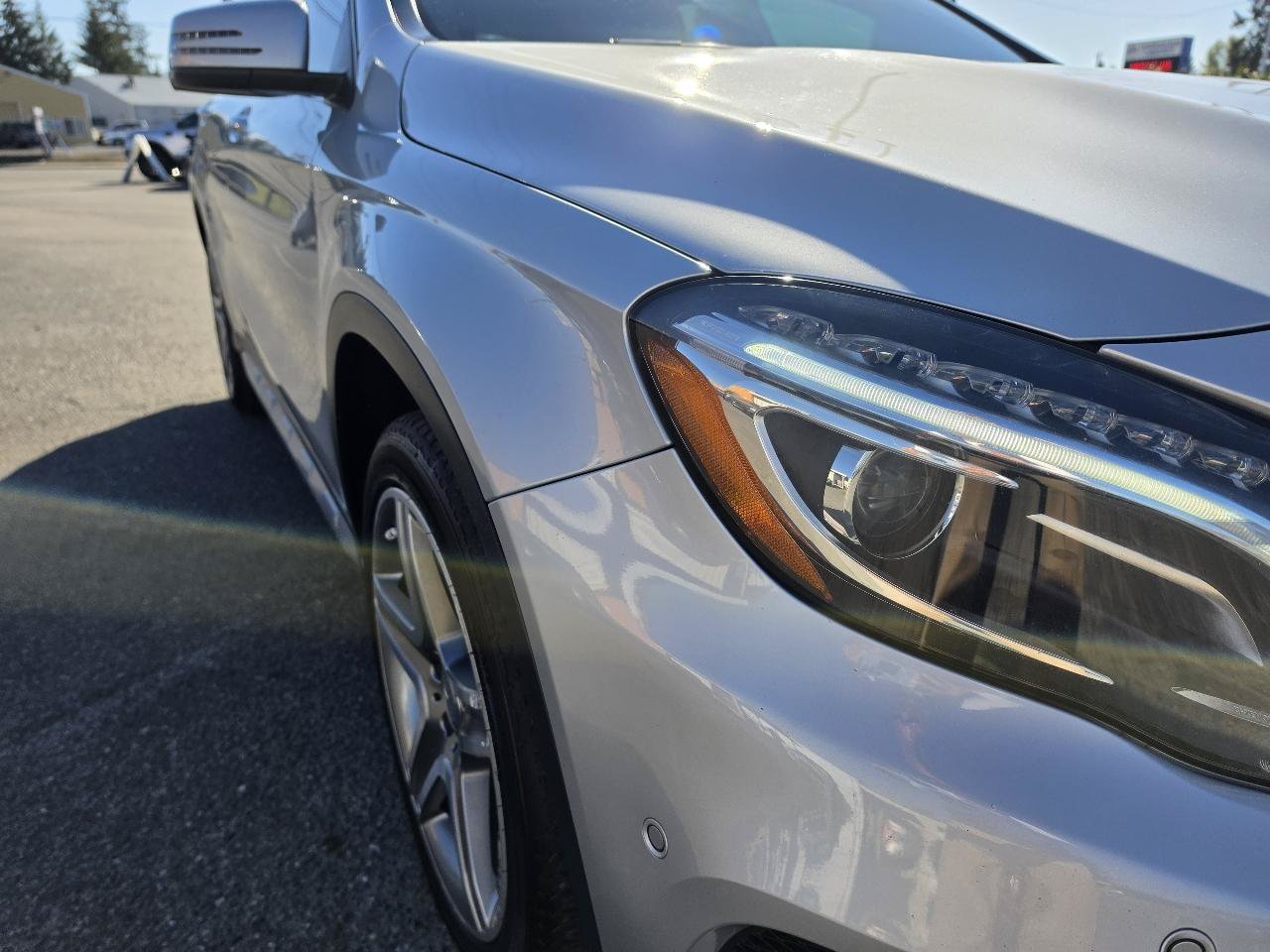 Used 2015 Mercedes-Benz GLA 250 4MATIC image 32