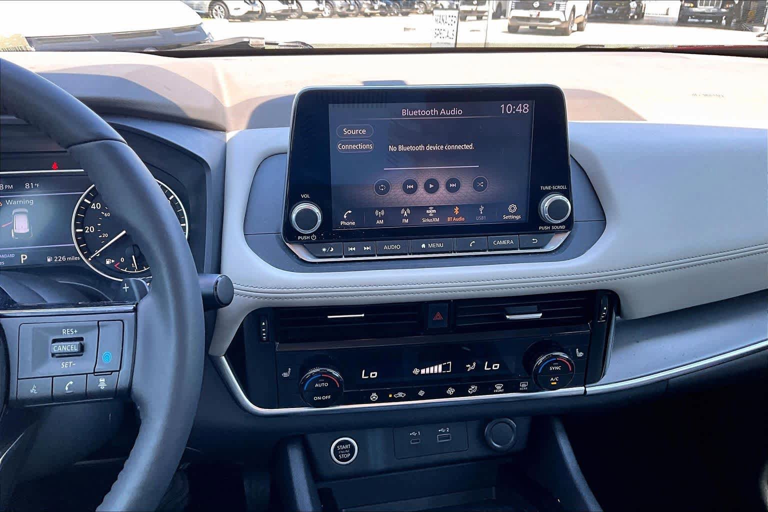 Certified 2021 Nissan Rogue SV w/ Premium Package FWD image 7