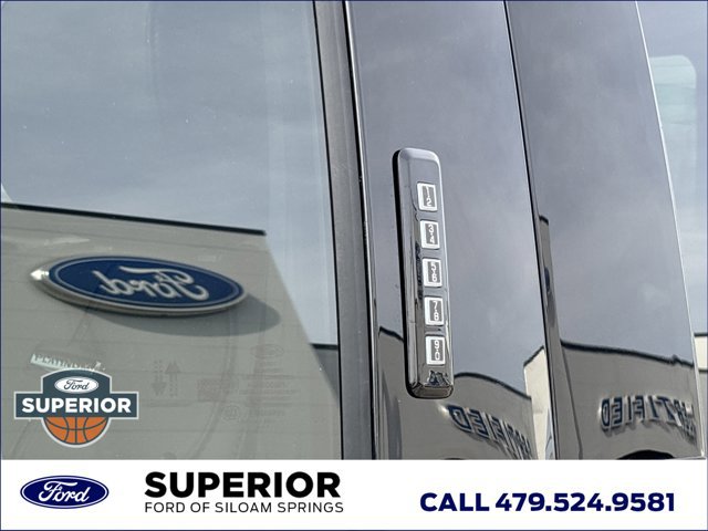 Used 2026 Ford F450 Platinum w/ FX4 Off-Road Package image 17