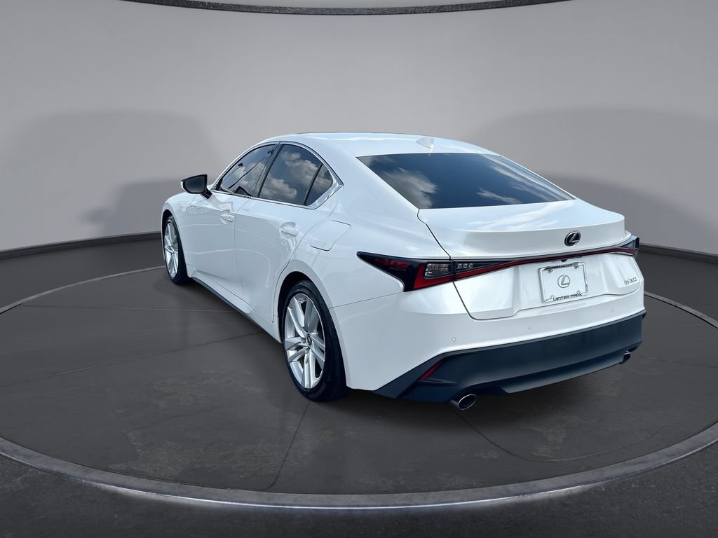 Used 2023 Lexus IS 300 w/ Comfort Package RWD image 10