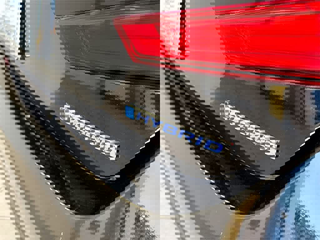 Used 2022 Honda Accord Hybrid image 11