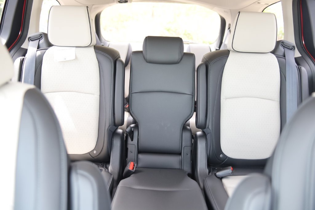 New 2027 Honda Odyssey Elite image 26