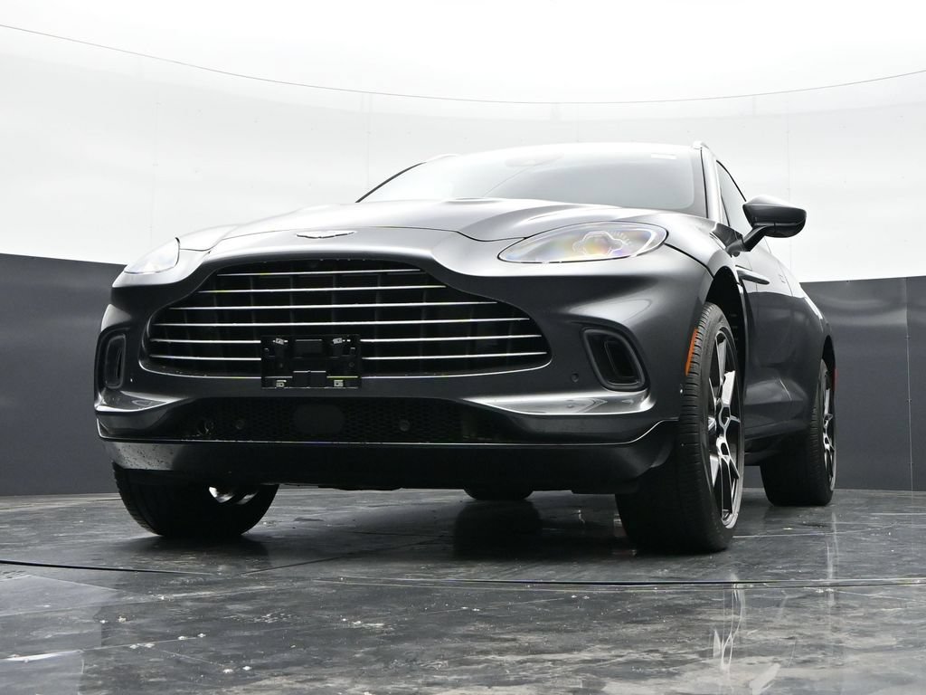 Used 2021 Aston Martin DBX AWD/4WD image 42