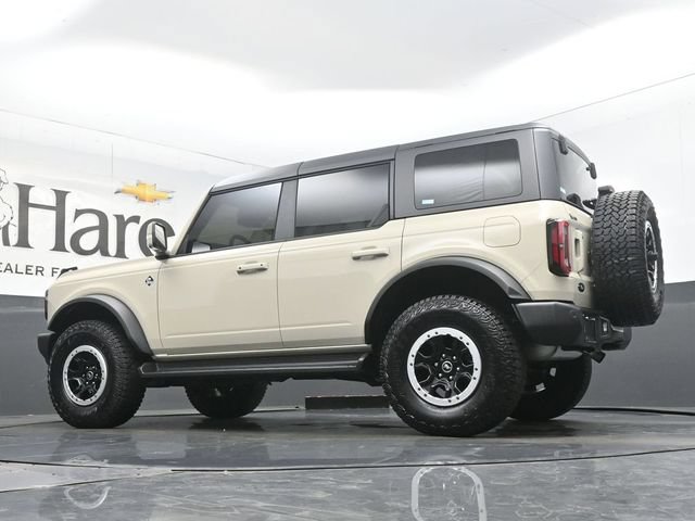 Used 2025 Ford Bronco Outer Banks w/ Sasquatch Package AWD/4WD image 56