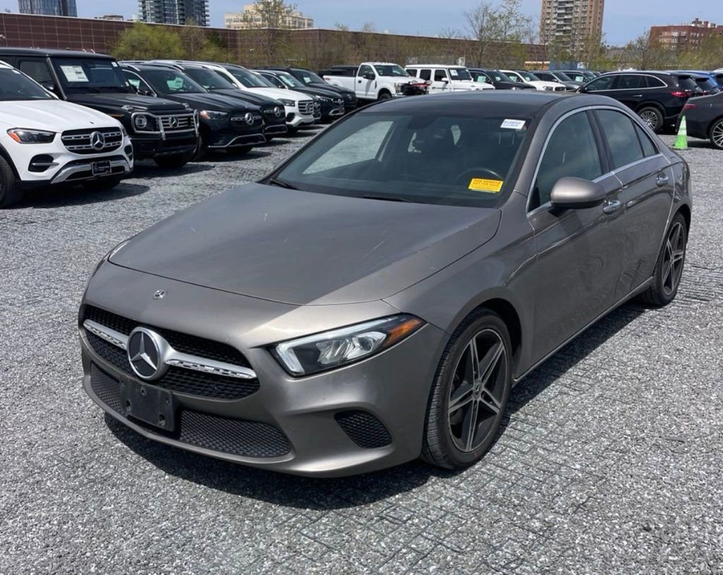 Used 2019 Mercedes-Benz A 220 4MATIC image 2